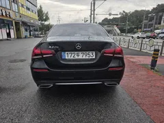 2022 Mercedes-Benz A-Class A220 Sedan — фото 6