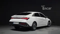2024 Hyundai AVANTE Smart, белый — фото 2