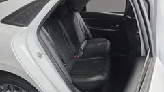 2024 Hyundai AVANTE Smart, белый — фото 11