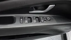 2024 Hyundai AVANTE Smart, белый — фото 20