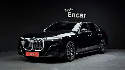 2023 BMW 7-Series 740i sDrive M Sport