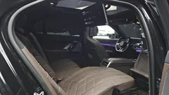 2023 BMW 7-Series 740i sDrive M Sport, чёрный — фото 12