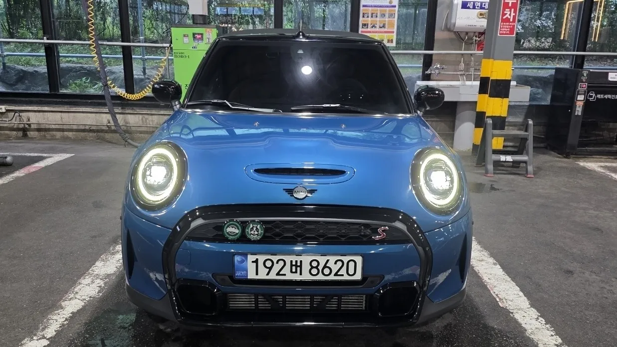 2023 Mini Cooper Convertible Classic