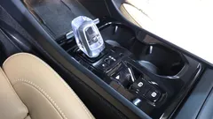 2022 Volvo XC40 B4 Inscription, белый — фото 9