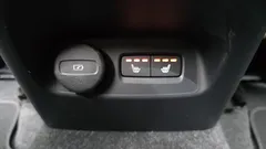 2022 Volvo XC40 B4 Inscription, белый — фото 18