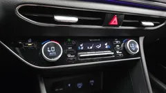 2022 Hyundai Sonata 2.0 — фото 18