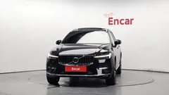 2023 Volvo XC60 B6 Ultimate Bright — фото 3