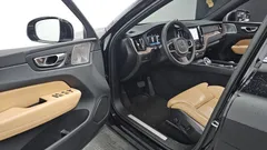 2023 Volvo XC60 B6 Ultimate Bright — фото 11