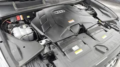 2021 Audi Q8 55 TFSI Quattro Premium, серый — фото 6
