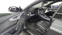 2021 Audi Q8 55 TFSI Quattro Premium, серый — фото 10