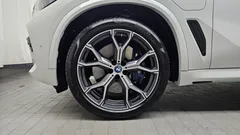 2022 BMW X5 xDrive 45e M Sport — фото 5