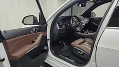 2022 BMW X5 xDrive 45e M Sport — фото 10
