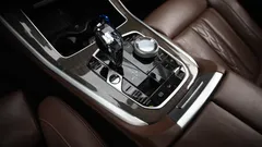 2022 BMW X5 xDrive 30d xLine, серо-серебристый — фото 9