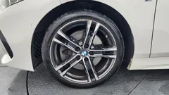 2023 BMW 1-Series 120i M Sports — фото 5