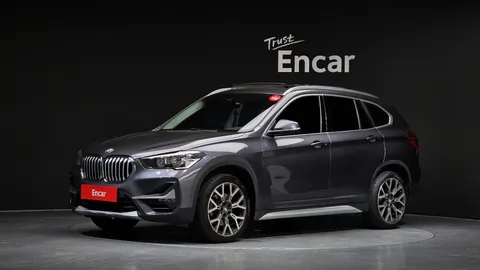 2022 BMW X1 xDrive 20i xLine