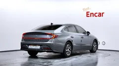2022 Hyundai Sonata Modern — фото 2