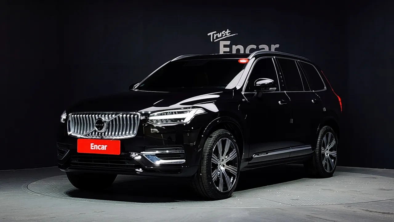 2022 Volvo XC90 T8 Ultimate Bright Hybrid