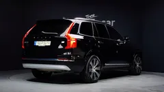 2022 Volvo XC90 T8 Ultimate Bright Hybrid, чёрный — фото 2