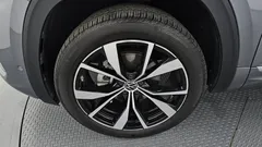 2025 Volkswagen Atlas 2.0 TSI R-LINE 7-Seater — фото 5