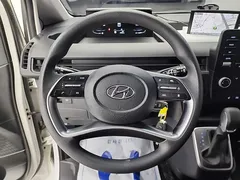 2022 Hyundai Staria Cargo 5-Seater — фото 9
