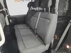 2022 Hyundai Staria Cargo 5-Seater — фото 16