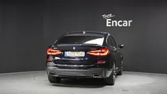 2021 BMW Gran Turismo 630i xDrive M Sport, чёрный — фото 4