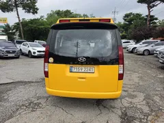 2022 Hyundai Staria L3.5 Kinder Safety Car — фото 4