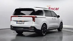 2024 Kia Canival Diesel 9-Seater Signature, белый — фото 2