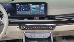 2024 Kia Canival Diesel 9-Seater Signature, белый — фото 18