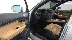 2022 Volvo XC90 B6 Inscription — фото 10