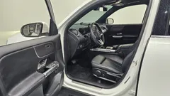 2022 Mercedes-Benz GLB-Class GLB200 d, белый — фото 10