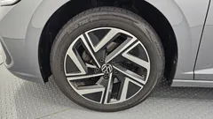 2023 Volkswagen Jetta 1.5 TSI Prestige — фото 5
