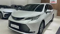 2023 Toyota Sienna 2.5 Hybrid AWD — фото 1