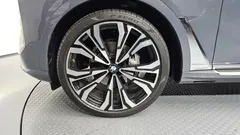2023 BMW X7 xDrive 40i Design Pure Excellence 6-Seater — фото 5