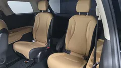 2023 Kia Carnival Diesel 9-Seater Prestige — фото 11