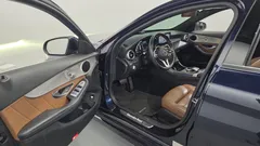 2021 Mercedes-Benz C-Class C200 AMG Line, синий — фото 10