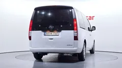 2022 Hyundai Staria Cargo 5-Seater — фото 4