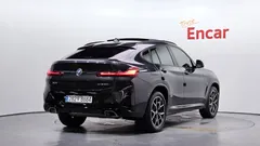 2023 BMW X4 xDrive20i M Sport, серый — фото 2