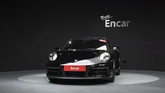 2023 Porsche 911 Carrera 4 GTS — фото 3
