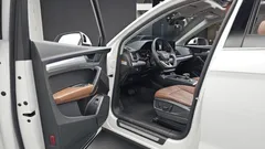 2022 Audi Q5 40 TDI Quattro — фото 10
