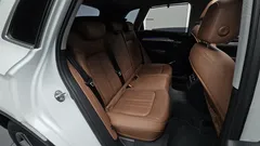 2022 Audi Q5 40 TDI Quattro — фото 11