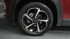 2024 ChevroletGMDaewoo Trailblazer 1.3 Turbo 2WD, красный — фото 5