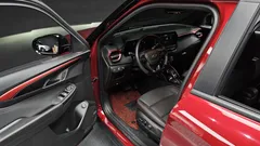 2024 ChevroletGMDaewoo Trailblazer 1.3 Turbo 2WD, красный — фото 15