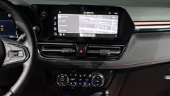 2024 ChevroletGMDaewoo Trailblazer 1.3 Turbo 2WD, красный — фото 19