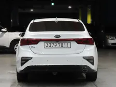 2021 Kia K3 Standard LED Pack, белый — фото 4