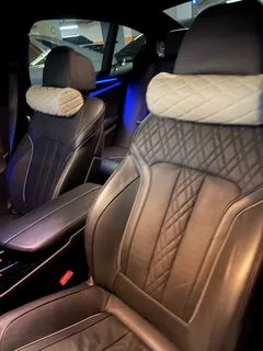 2023 BMW 5-Series 530i M Sport Package, белый — фото 11