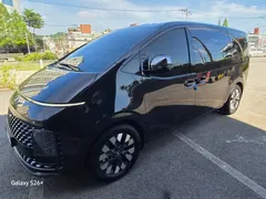 2023 Hyundai Staria 4WD Lounge 9-Seater — фото 4