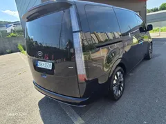 2023 Hyundai Staria 4WD Lounge 9-Seater — фото 10