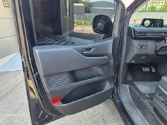 2023 Hyundai Staria 4WD Lounge 9-Seater — фото 20