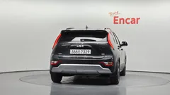 2022 Kia Niro Prestige — фото 4